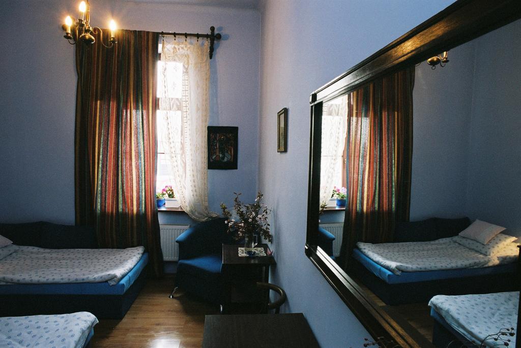 Piano Guest House 크라쿠프 외부 사진